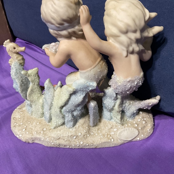 Coral Kingdom mermaid statue  1995 “Treasured Friends” - Picture 3 of 6